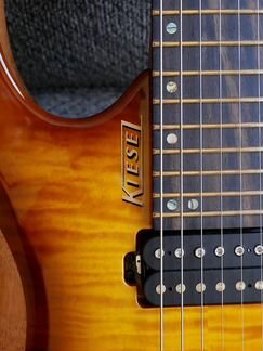 Kiesel(Carvin) Osiris беголовая гитара