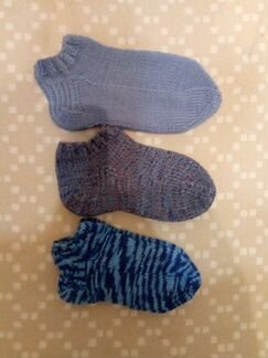 Короткие шерстяные носки ручной вязки новые