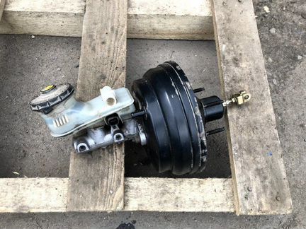 Усилитель тормозов вакуумный с гтц Honda Civic