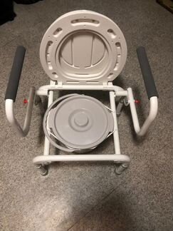 Средство реабилитации инвалидов:кресло-туалетArmed