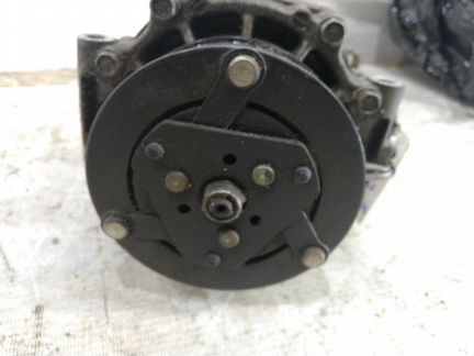 Компрессор кондиционера Mitsubishi Lancer 10 4B11