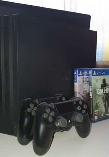 Sony PlayStation 4 Pro 1Tb, 2 геймпада,две игры