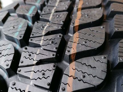 225 40 R19 93V RFT Bridgestone Blizzak LM-25 V
