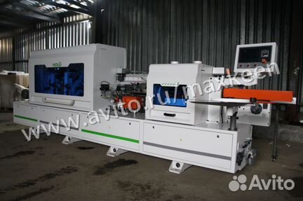 Кромкооблицовочный станок с прифуговкой