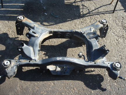 Задний подрамник субару импреза gh
