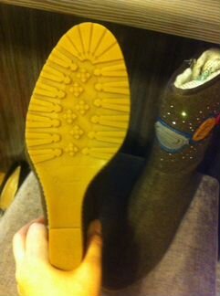 Валенки на танкетке новые