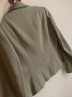 Жакет бежевый