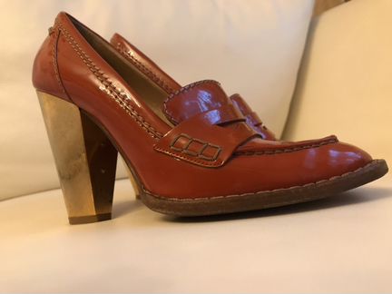 Туфли Dolce & Gabanna на каблуке