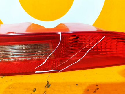 Фонарь противотуманный левый Audi Q3 1 8U