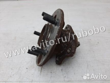 Ступица задняя Toyota Auris E15 1zrfe 2008
