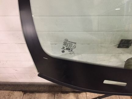 Новое лобовое стекло на Ford Fiesta