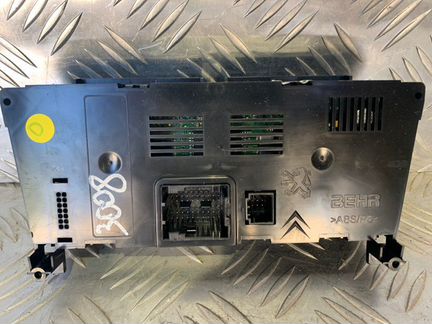 Блок управления климат-контролем Peugeot 3008 1