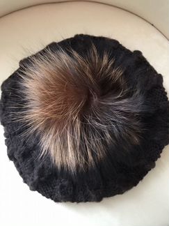 Берет с Помпоном