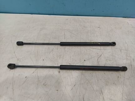 Амортизаторы капота Kia Sorento 2 XM 2009 - 2012