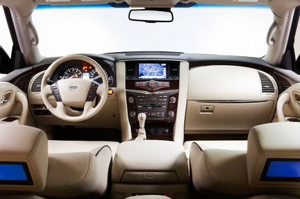 Торпедо / передняя панель Nissan Patrol