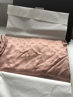Платок Louis Vuitton. Оригинал