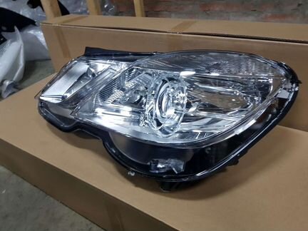 Фара передняя Мерседес W 212 до Рестайлинг Би Ксен