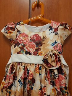 Платье нарядное (110-116)