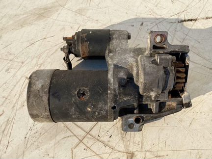 Стартер Volkswagen 09A911023B