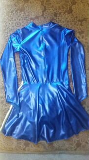 Платье для выступлений по фигурному катанию