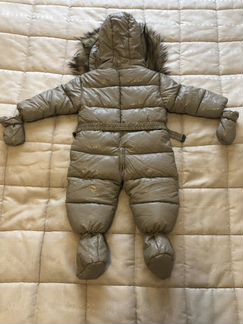 Комбинезон под Moncler 9-12мес новый