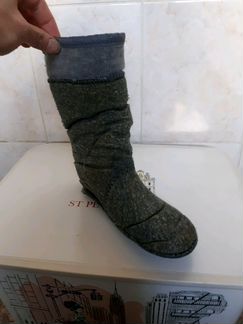 Резиновые сапоги
