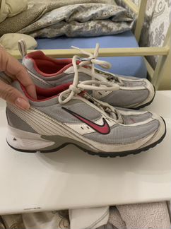 Кроссовки nike на девочку
